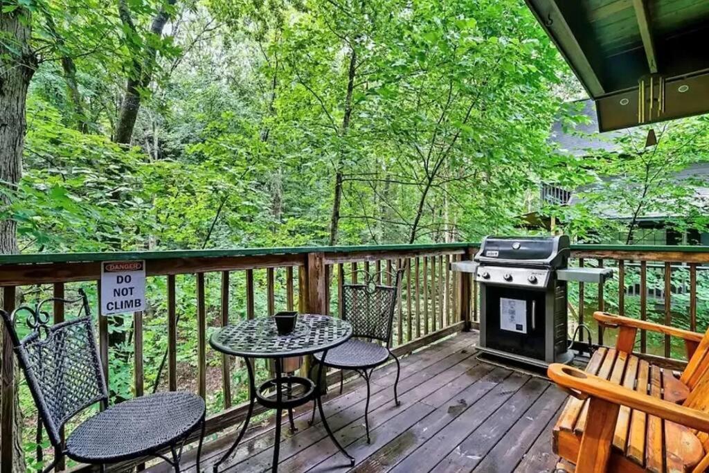 Beary Peaceful Smokies Retreat: Hot-Tub & Pools Pigeon Forge Exterior foto